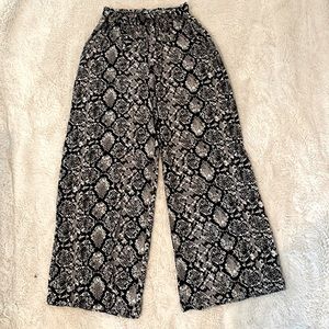 LulaRoe Dianne Paperbag waist wide leg pants.